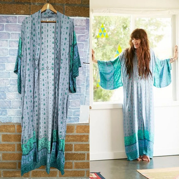 Spell & The Gypsy Spell Original Drop Desert Wanderer Kimono Robe OS - Picture 1 of 17
